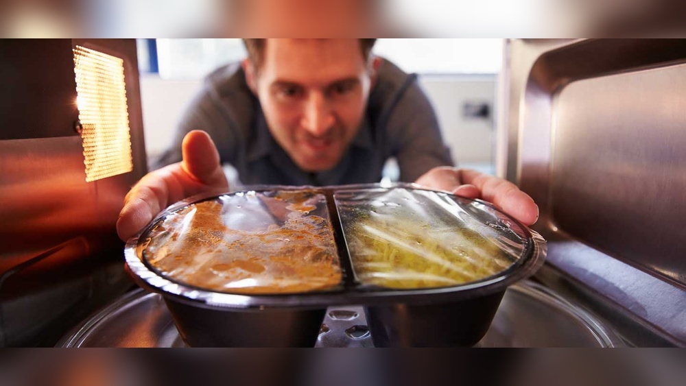 Hot Food in Plastic Containers Cause Cancer