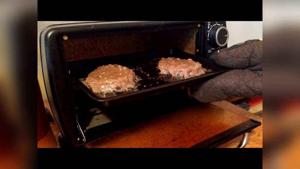 How to Cook a Hamburger in a Toaster Oven