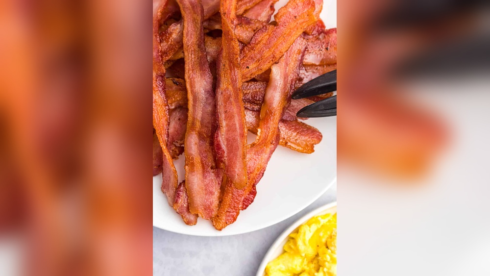 What Temp Do You Cook Bacon on a Griddle